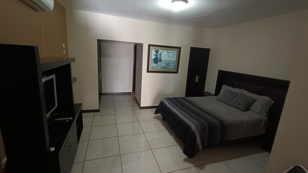 Suites Entrelagos Ciudad Obregón Dış mekan fotoğraf